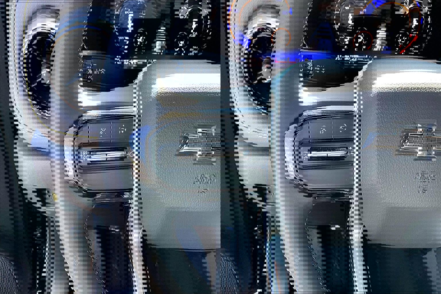 Certified 2026 Chevrolet Colorado ZR2 w/ Technology Package image 21