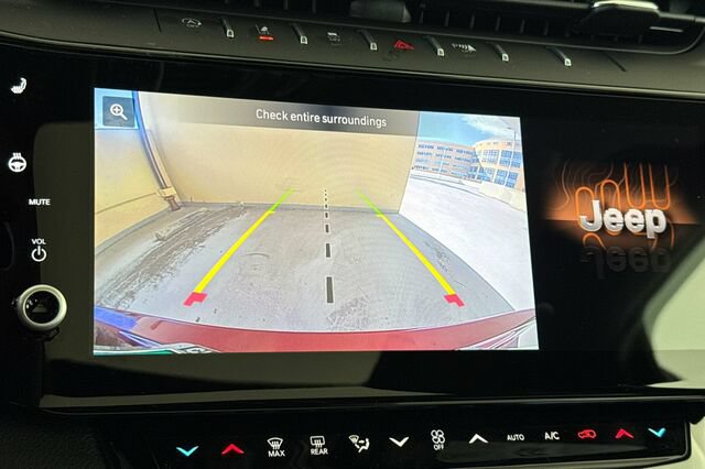 New 2026 Jeep Grand Cherokee Limited w/ Limited Altitude Package AWD/4WD image 17