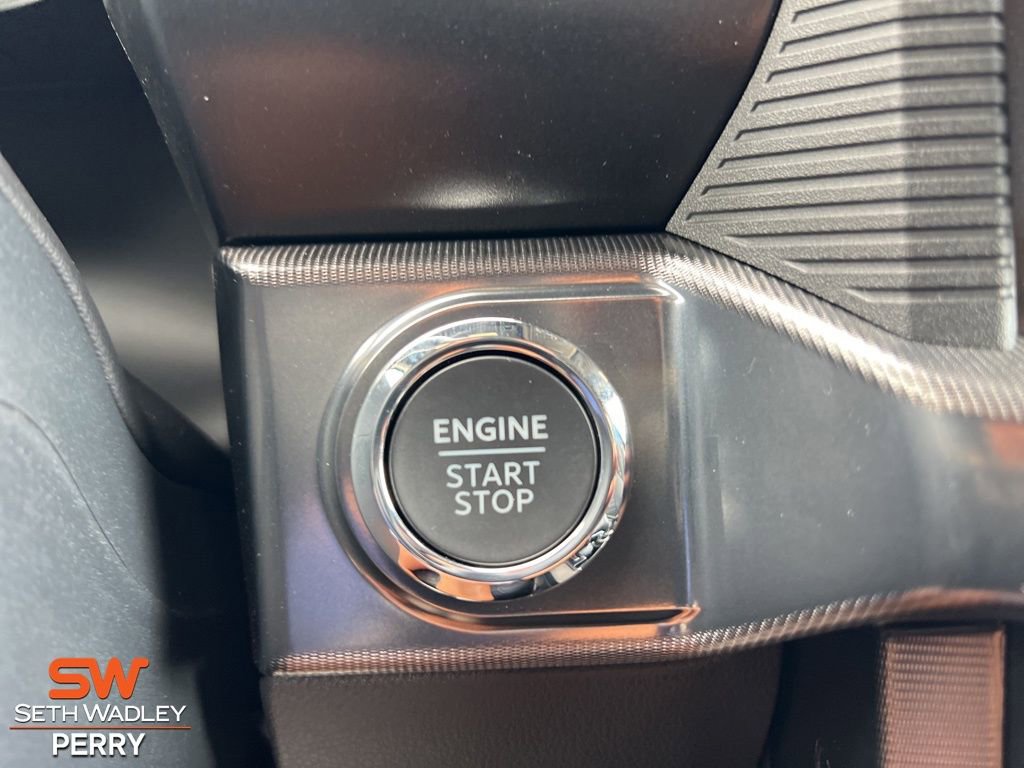 New 2025 Ford F150 Platinum w/ Equipment Group 702A High image 24