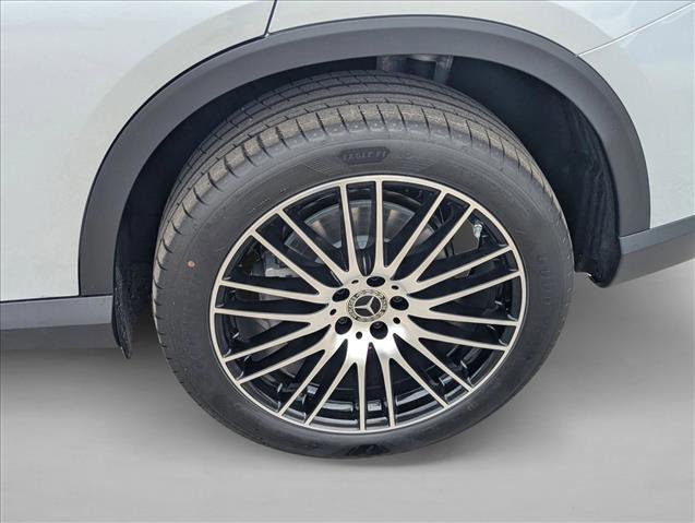 New 2026 Mercedes-Benz GLC 300 image 9