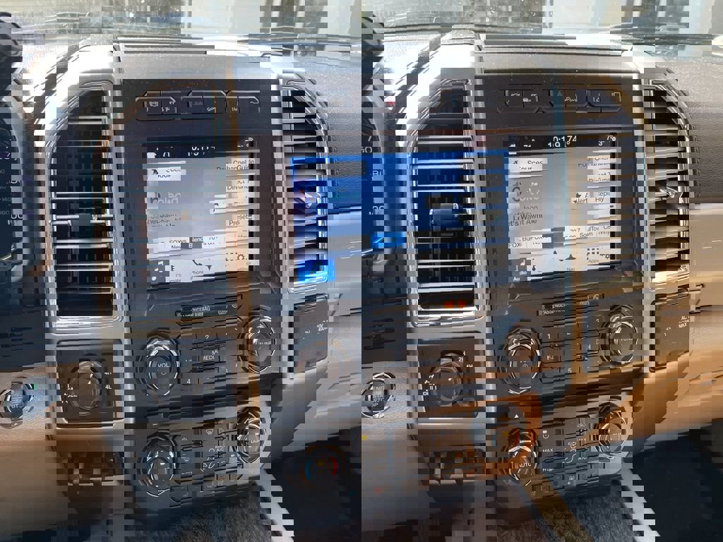 Used 2017 Ford F350 Lariat w/ Lariat Ultimate Package image 10