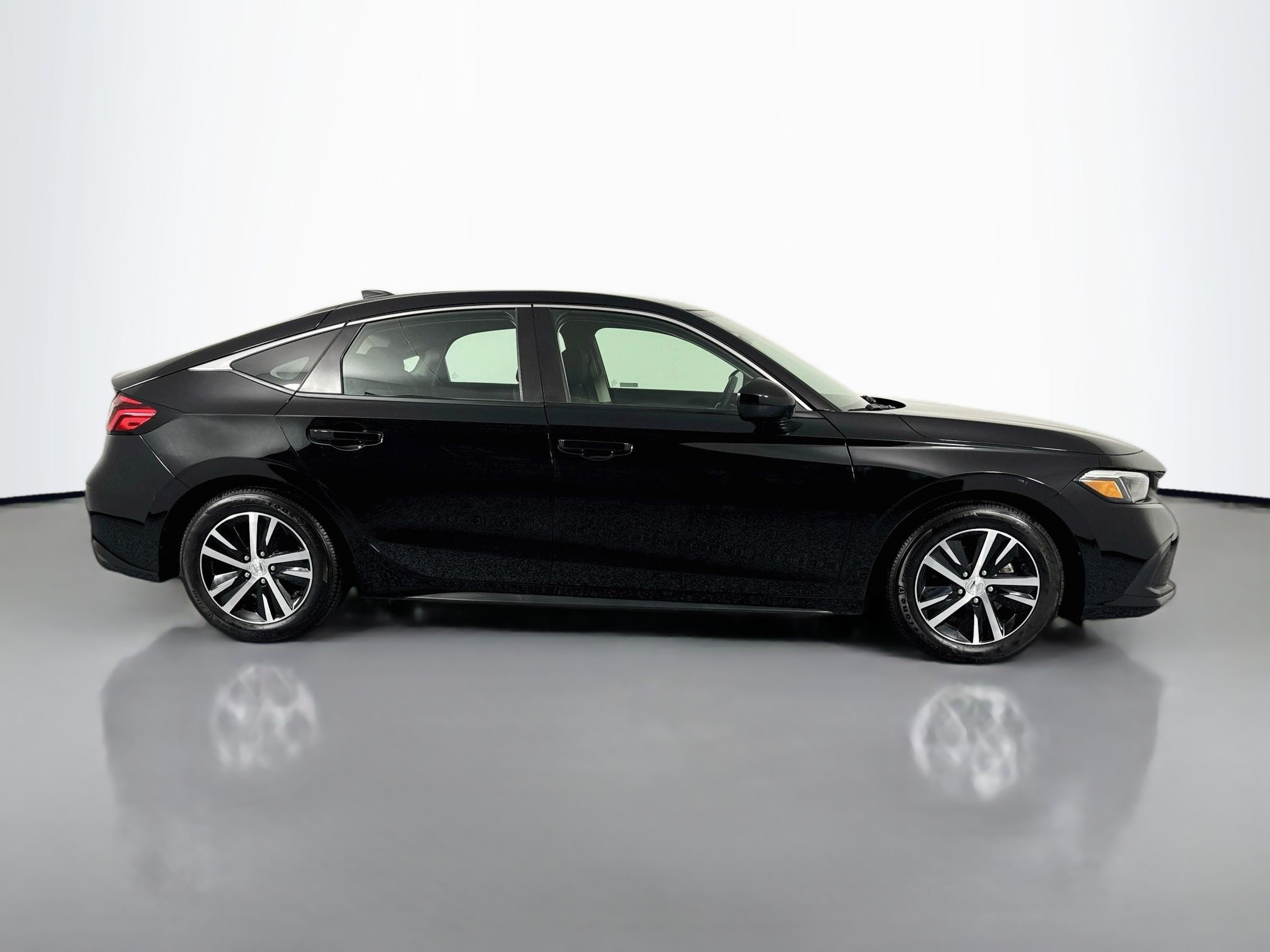 Certified 2023 Honda Civic LX image 4