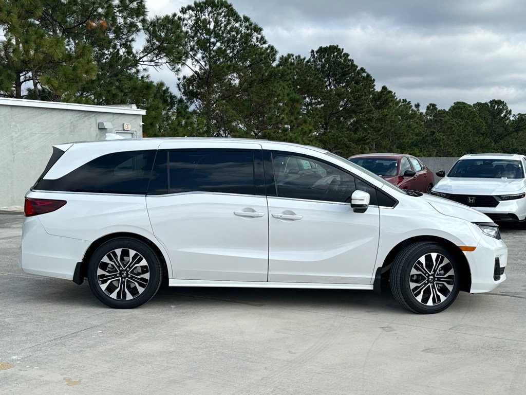 New 2026 Honda Odyssey Elite image 4
