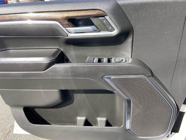 Used 2022 GMC Sierra 1500 Elevation w/ X31 Off-Road Package image 18
