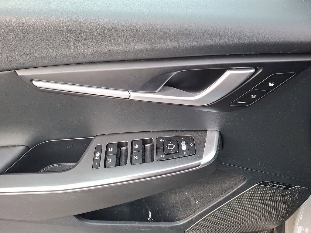 Certified 2022 Kia EV6 Wind image 2