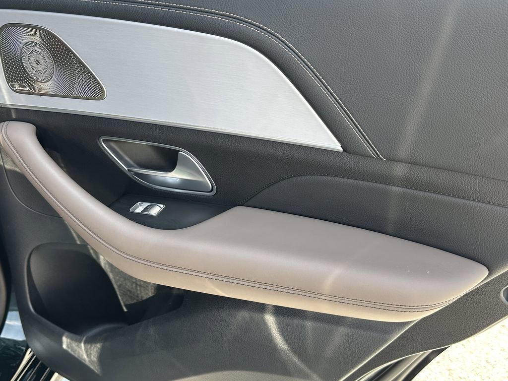 Certified 2023 Mercedes-Benz GLE 53 AMG 4MATIC Coupe w/ Parking Assistance Package image 19