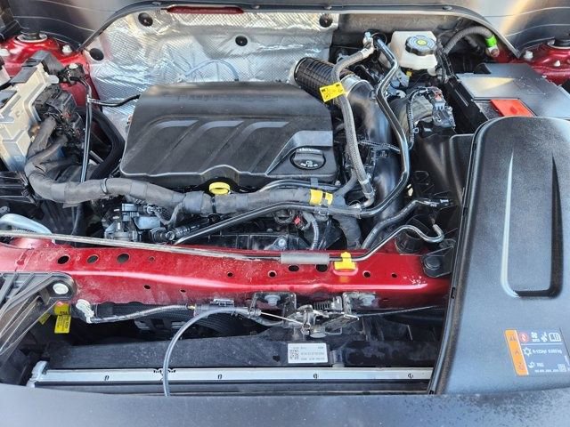 Used 2024 Chevrolet Trax RS w/ Sunroof Package image 34
