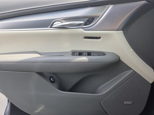 Used 2023 Cadillac XT5 Premium Luxury AWD/4WD image 35