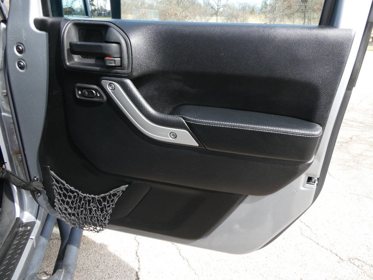 Used 2014 Jeep Wrangler Unlimited Rubicon w/ Dual Top Group image 24