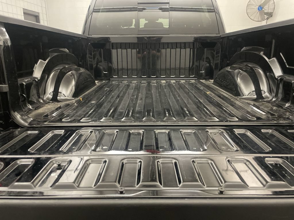 Used 2023 RAM 1500 Big Horn AWD/4WD image 18