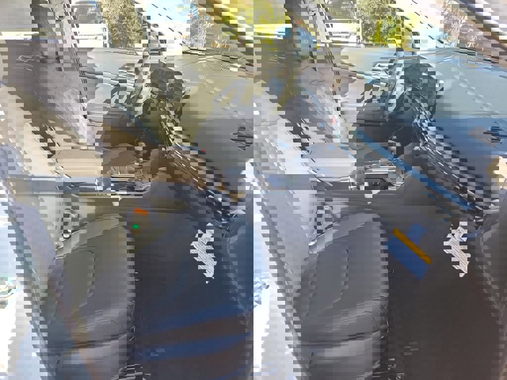 New 2026 Kia Sportage EX w/ EX Panorama Roof Package image 7