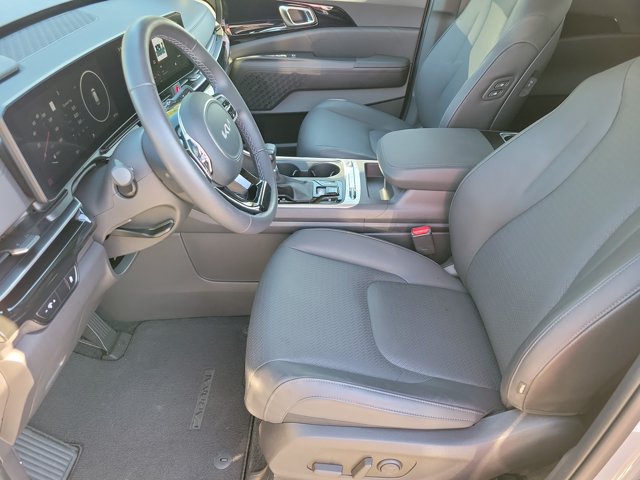 Used 2026 Kia Carnival SX Prestige FWD image 12