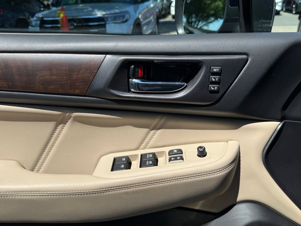 Used 2019 Subaru Outback 3.6R Limited AWD/4WD image 19