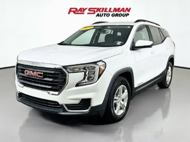 Used 2023 GMC Terrain SLE FWD image 3