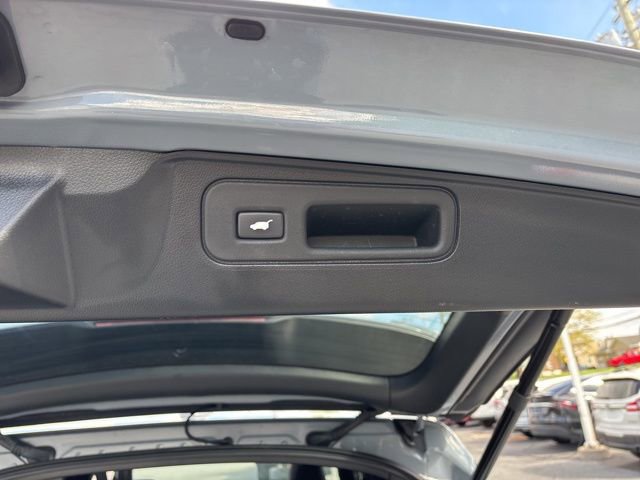 Used 2023 Honda Passport EX-L image 12