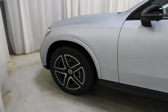 New 2026 Mercedes-Benz GLC 300 4MATIC image 7