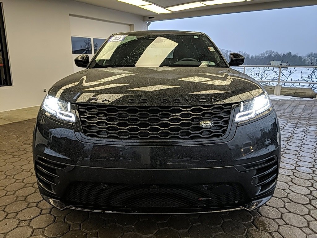 Used 2023 Land Rover Range Rover Velar R-Dynamic S image 2