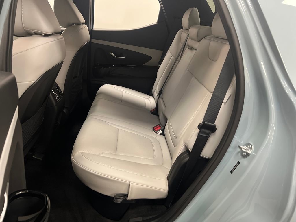 Used 2025 Hyundai Santa Cruz Limited image 27