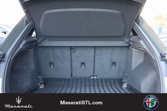 Used 2022 Audi Q3 2.0T Premium image 23