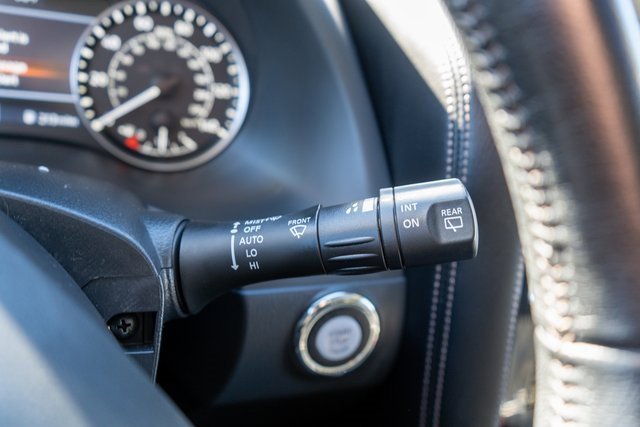 Used 2022 Nissan Armada Platinum w/ Captain's Chairs Package image 30