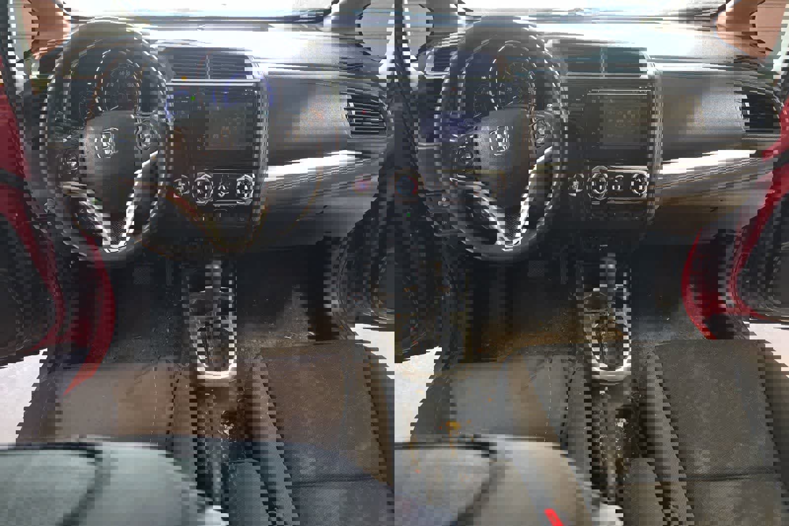 Used 2017 Honda Fit EX image 4