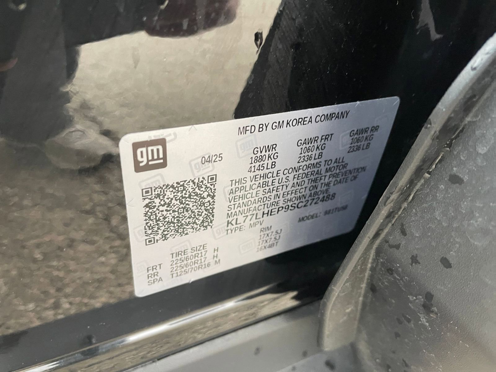 Used 2025 Chevrolet Trax LT image 28