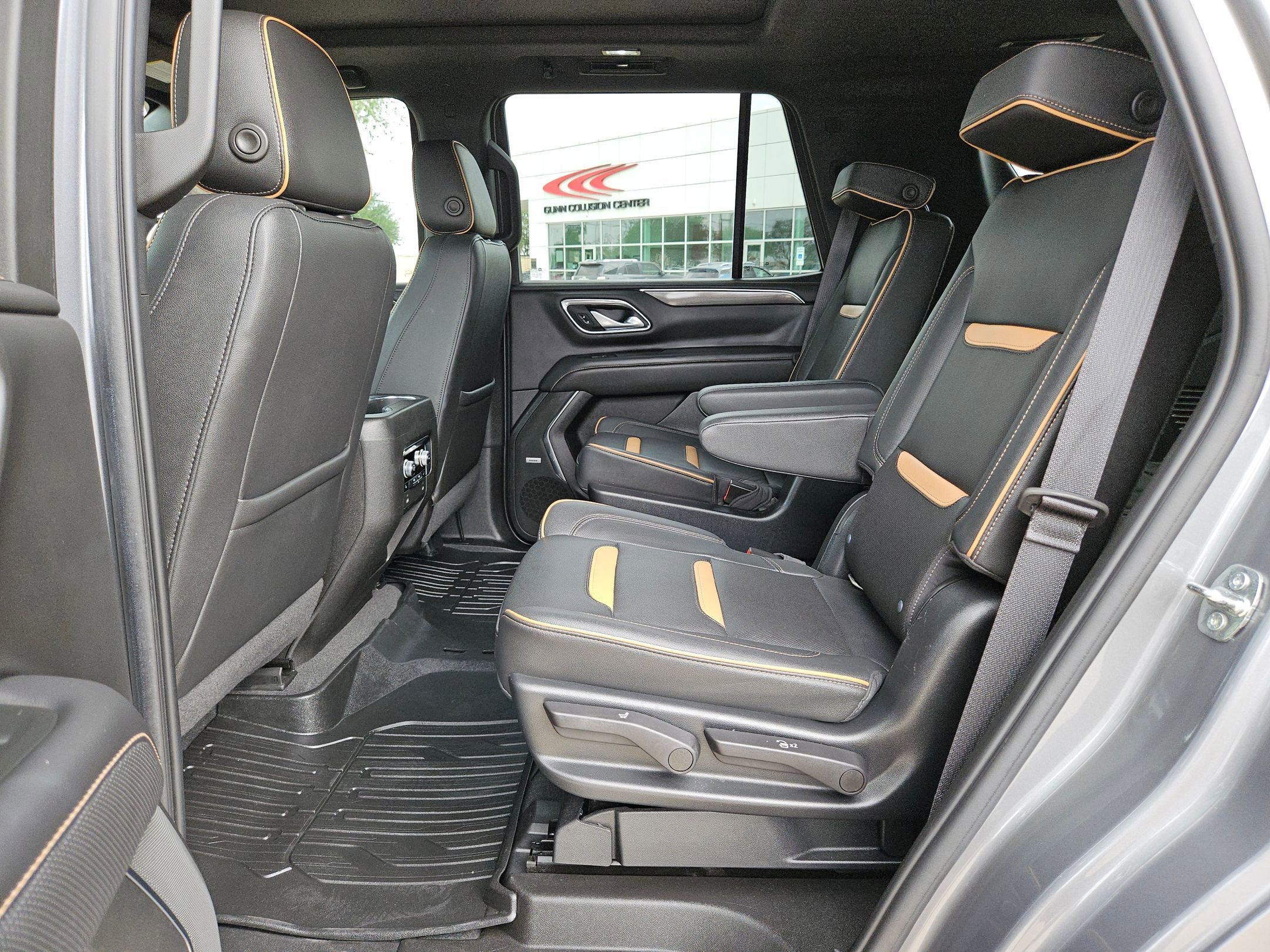 Certified 2022 GMC Yukon AT4 AWD/4WD image 14