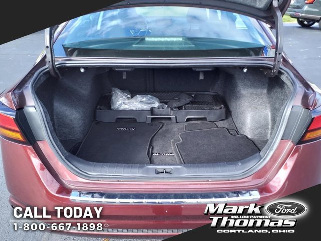 Used 2023 Nissan Altima 2.5 SV AWD/4WD image 5