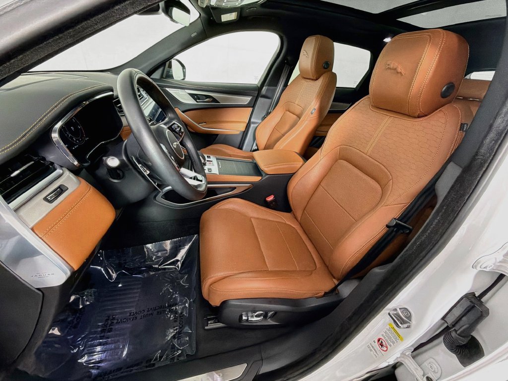 Used 2026 Jaguar F-PACE R-Dynamic S AWD/4WD image 22