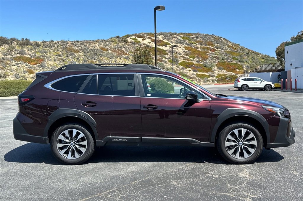 Used 2024 Subaru Outback Limited image 3