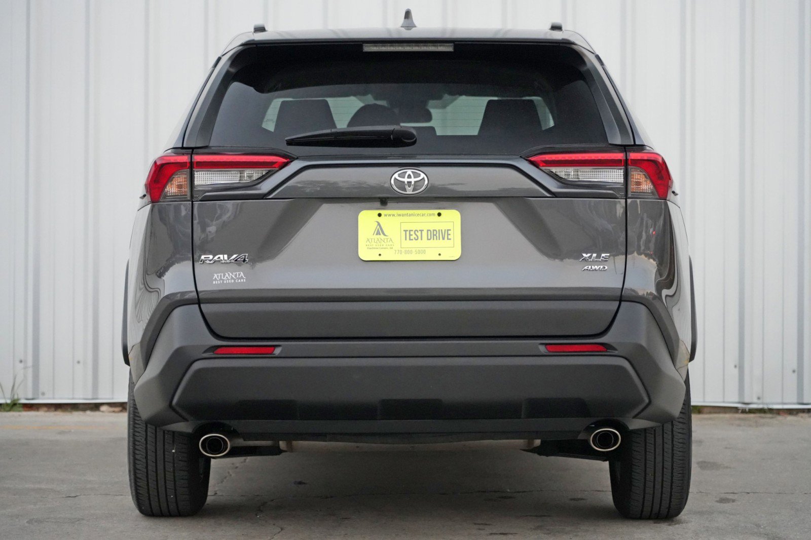 Used 2022 Toyota RAV4 XLE image 10