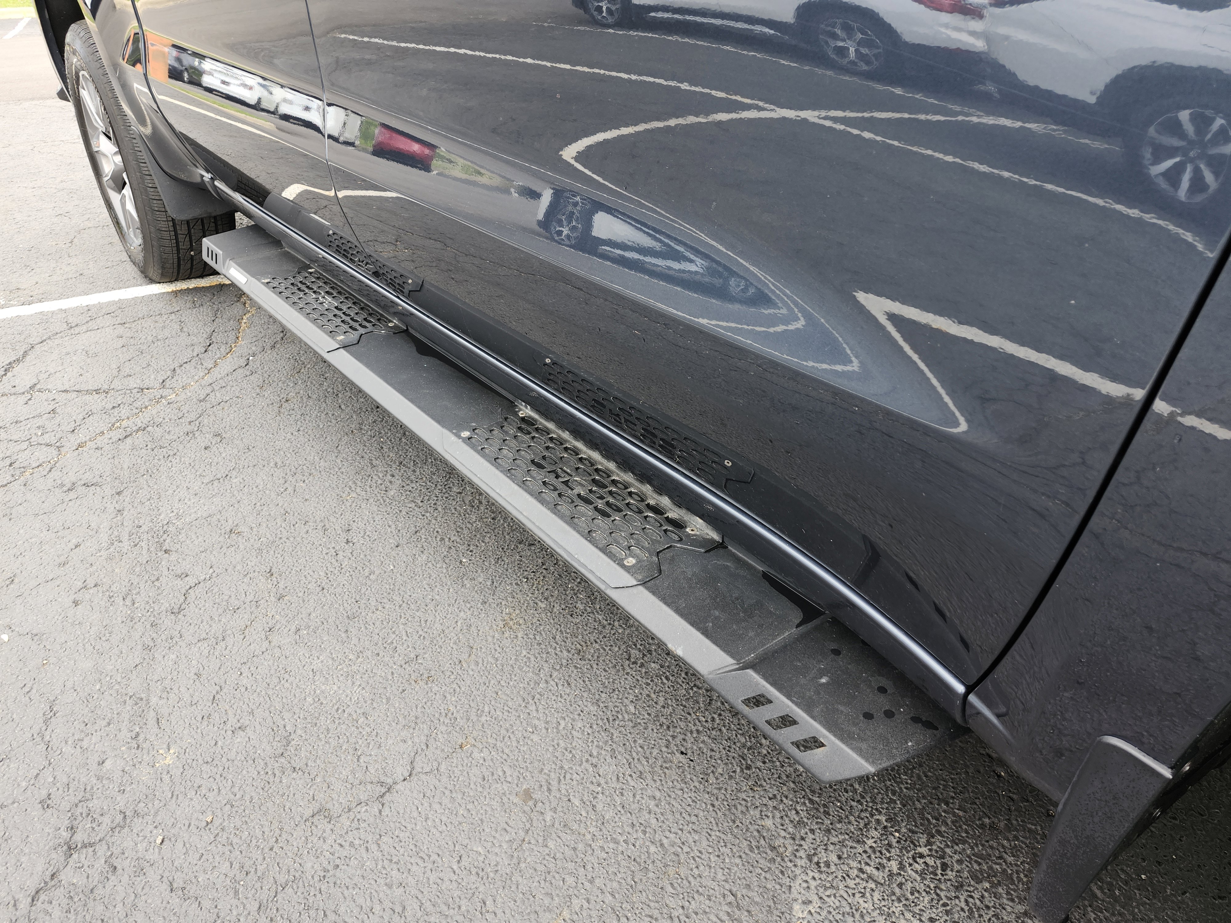 Used 2019 Chevrolet Silverado 1500 RST w/ All-Star Edition image 11