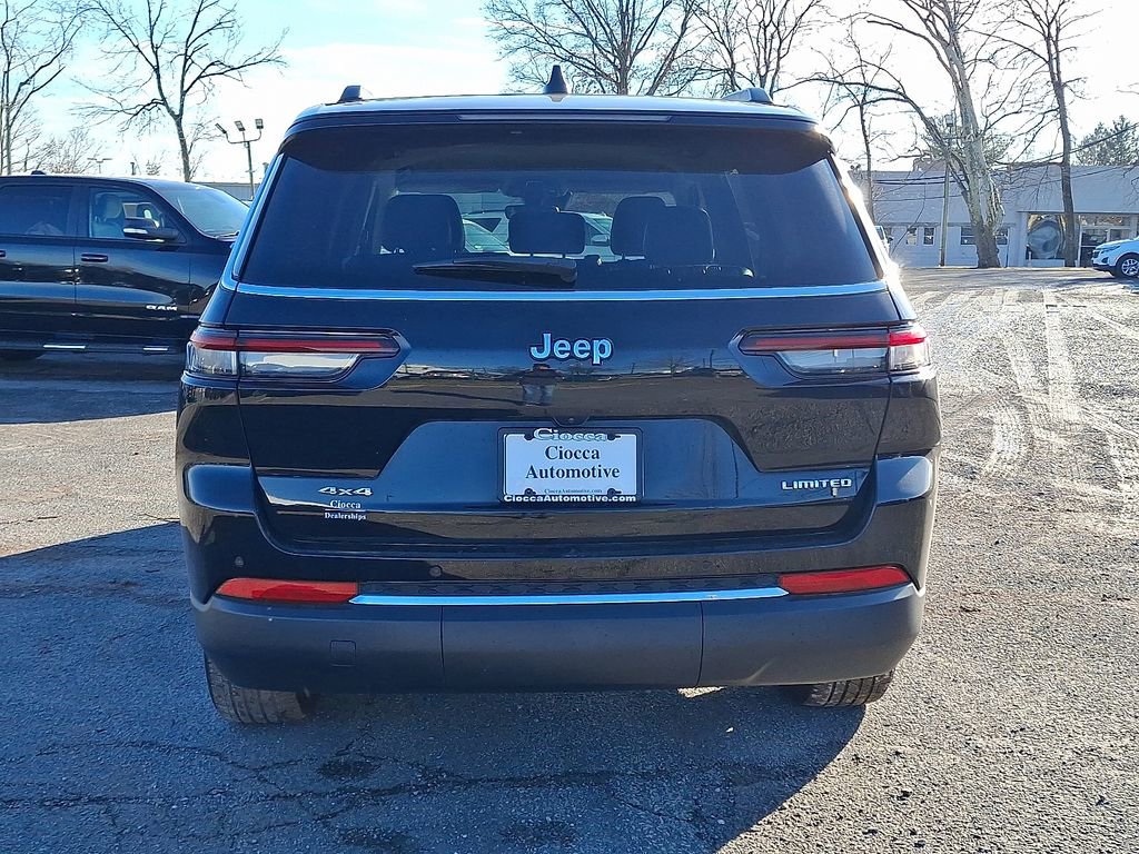 Used 2023 Jeep Grand Cherokee L Limited w/ Trailer Tow Group (B) image 8