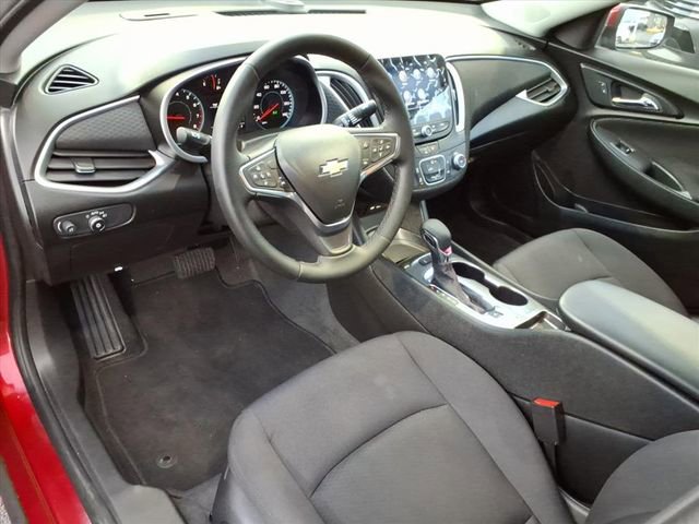Used 2024 Chevrolet Malibu RS image 10