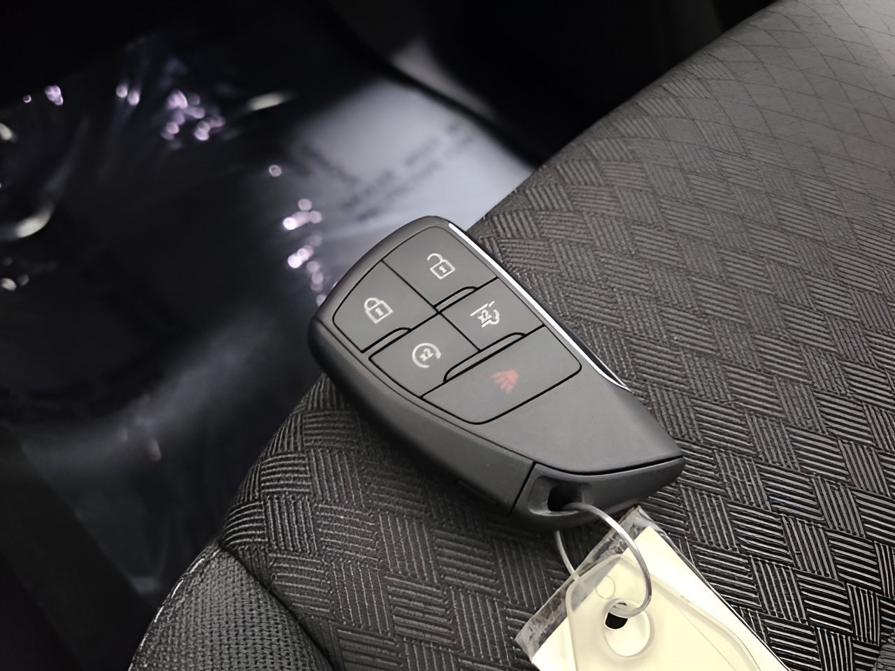 Used 2026 Chevrolet Suburban LS AWD/4WD image 37