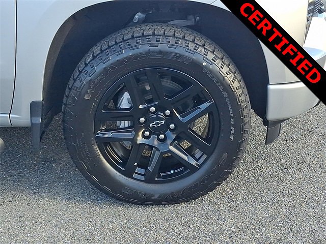 Used 2022 Chevrolet Silverado 1500 RST w/ Convenience Package II image 8