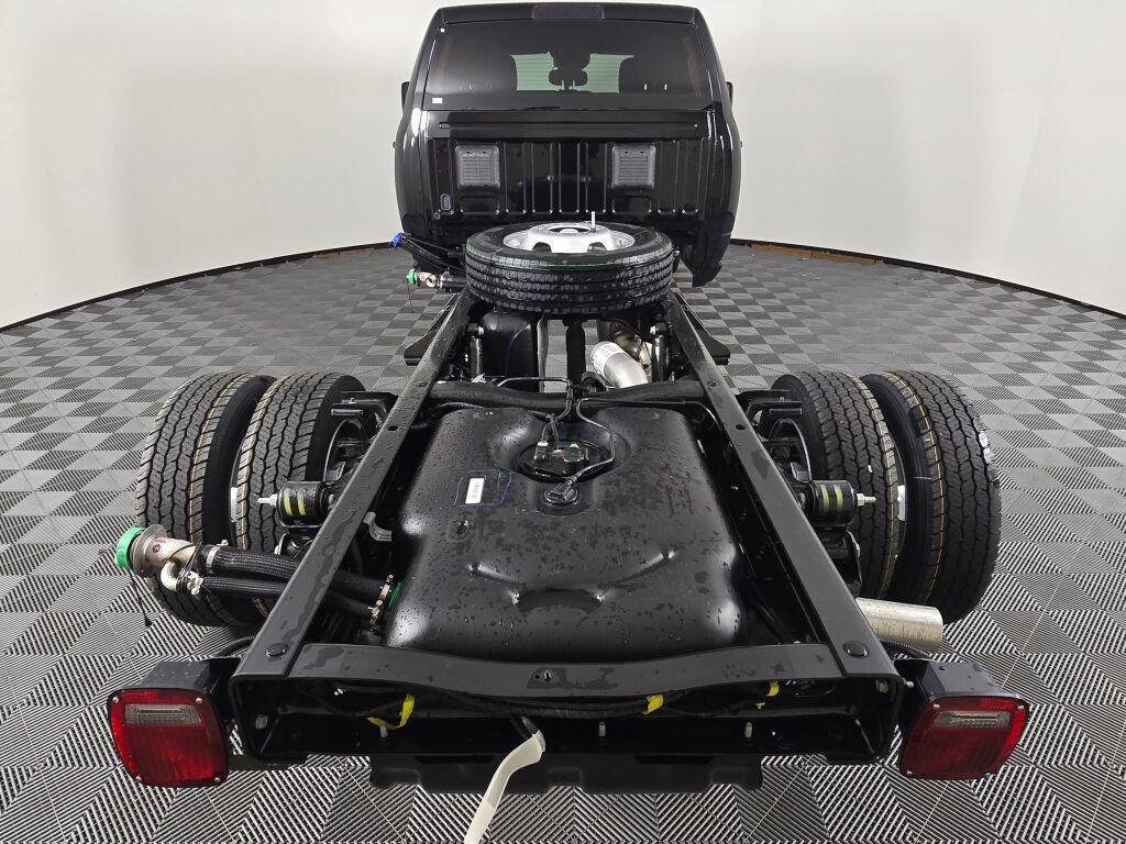 New 2026 RAM 5500 Tradesman w/ Chrome Appearance Group image 5