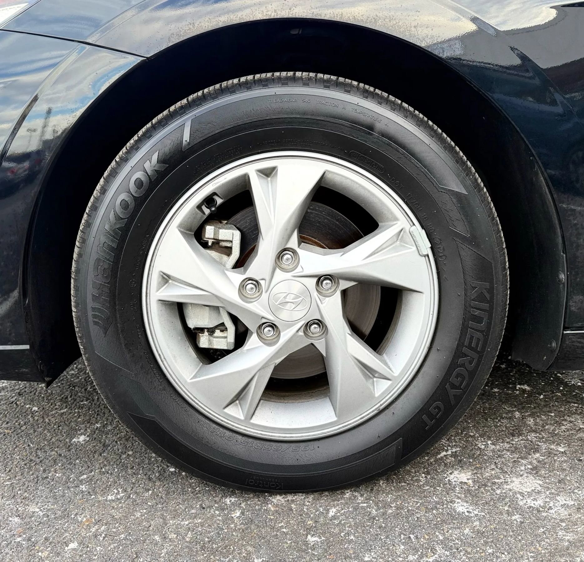 Used 2021 Hyundai Elantra SE w/ Cargo Package image 48