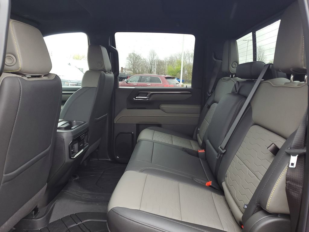 Used 2026 Chevrolet Silverado 2500 ZR2 image 28