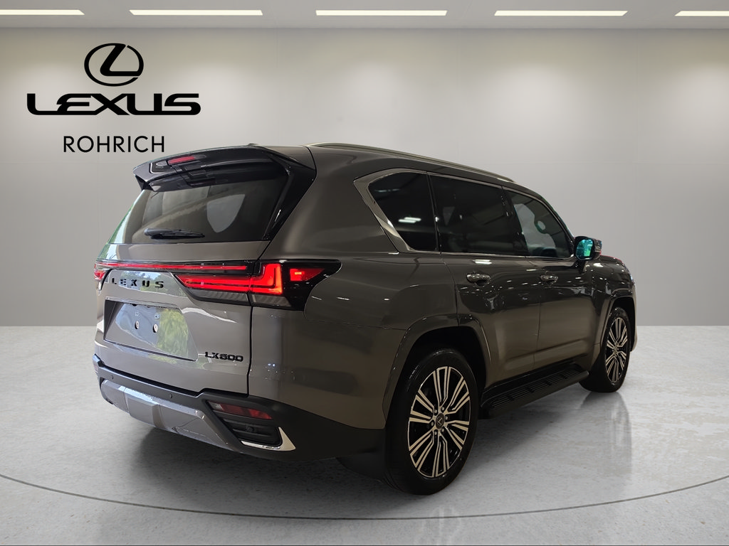 New 2026 Lexus LX 600 4WD w/ Accessory Package (2T) image 6