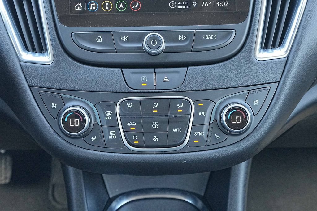 Used 2024 Chevrolet Malibu LT FWD image 32