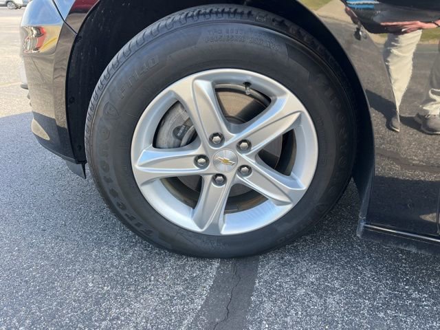 Used 2024 Chevrolet Malibu LS image 12