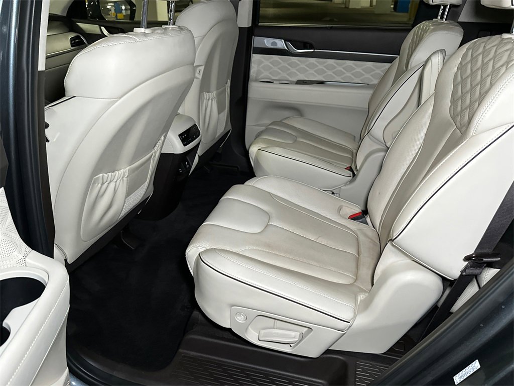 Used 2020 Hyundai Palisade Limited w/ Winter Weather Package image 19