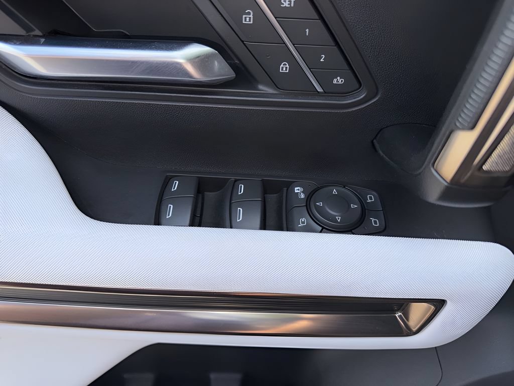 Used 2024 GMC Hummer EV 3X AWD/4WD image 13