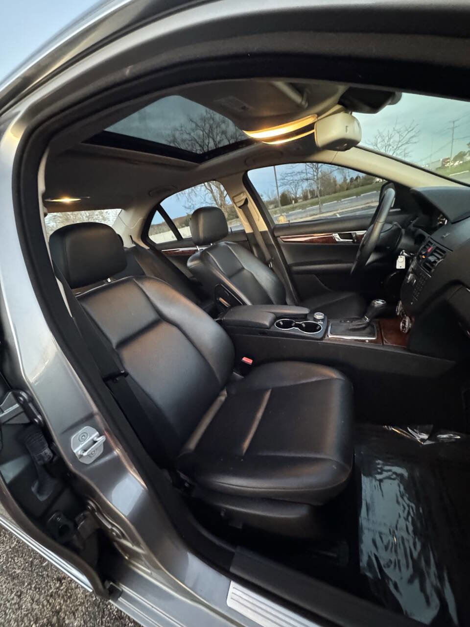 Used 2008 Mercedes-Benz C 300 4MATIC Sedan image 11
