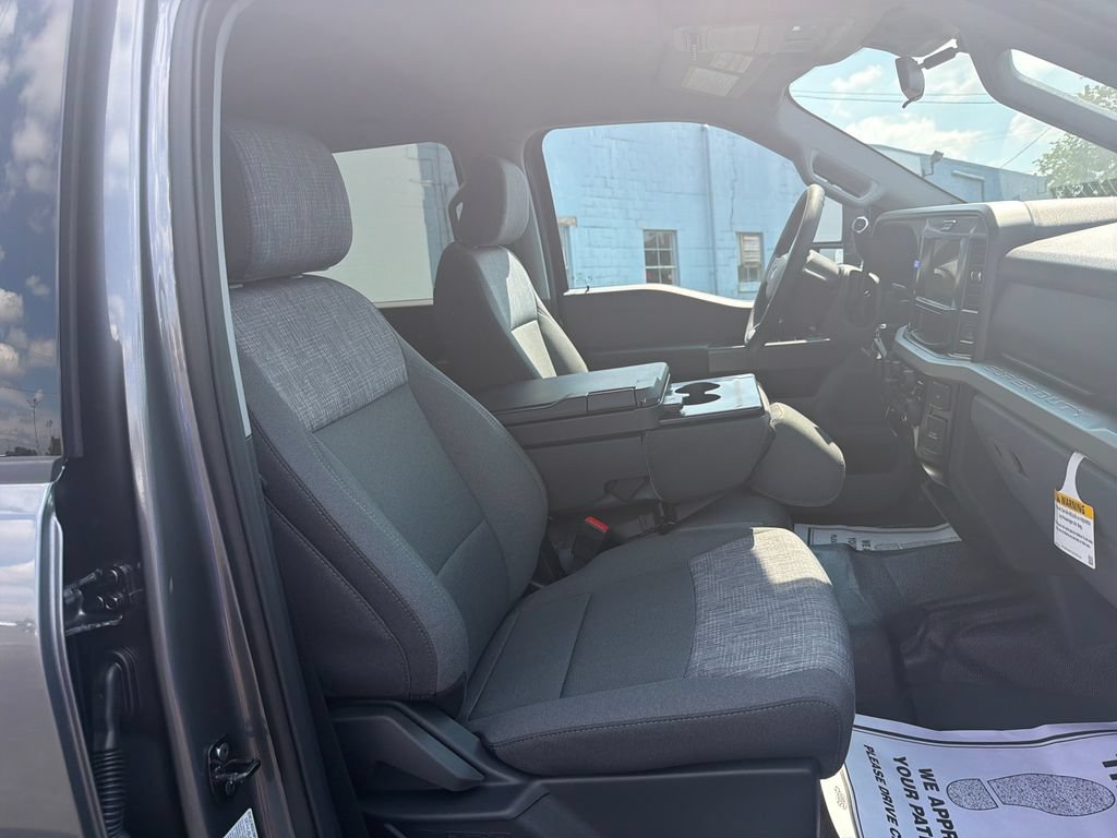 New 2026 Ford F350 XLT w/ FX4 Off-Road Package AWD/4WD image 15