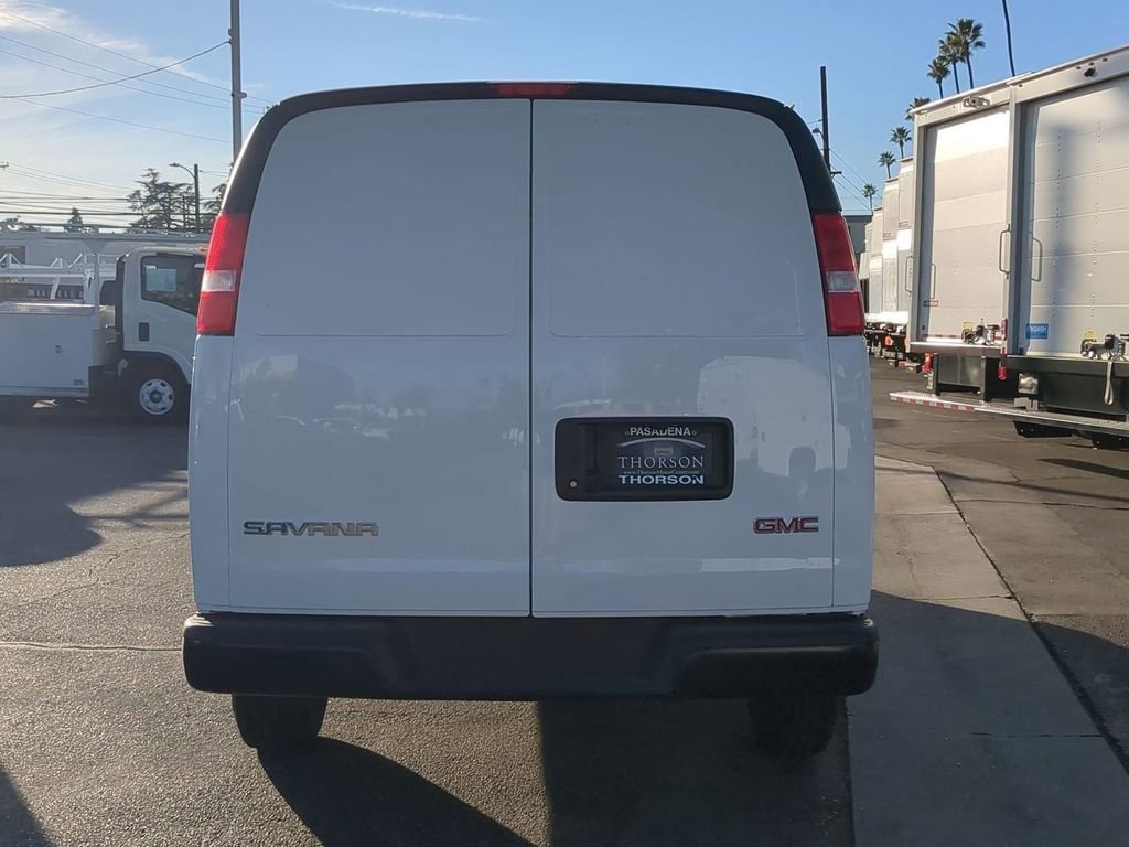 New 2025 GMC Savana 2500 w/ Driver Convenience Package image 5