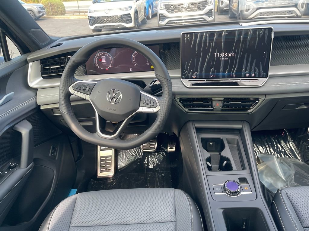 New 2026 Volkswagen Tiguan SE R-Line image 14