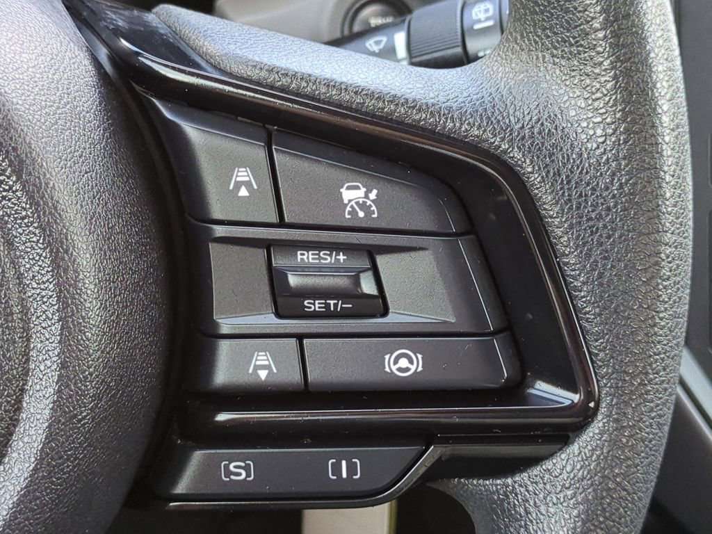 Used 2024 Subaru Crosstrek 2.0i image 30