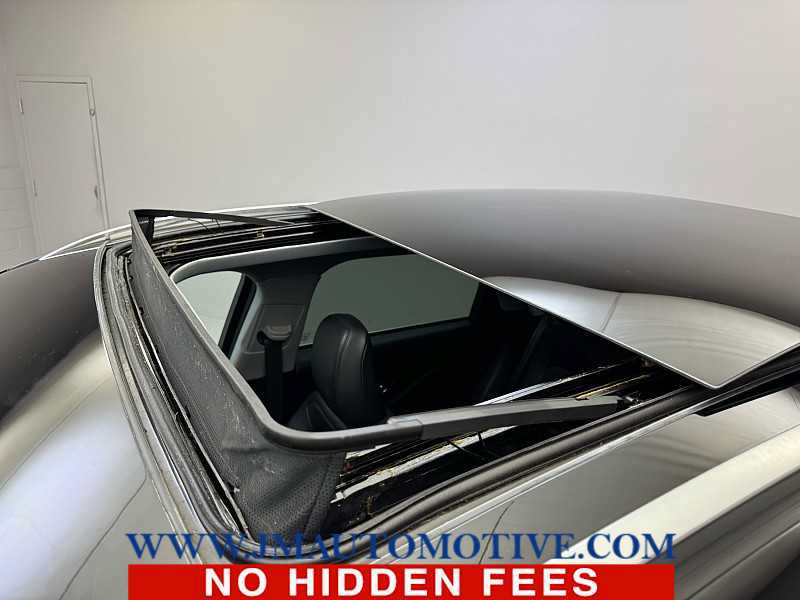 Used 2022 Lincoln Corsair Reserve w/ Elements Package AWD/4WD image 11